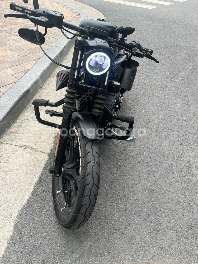 할리데이비슨 아이언883 아몬커스텀 바버 풀튜닝--5