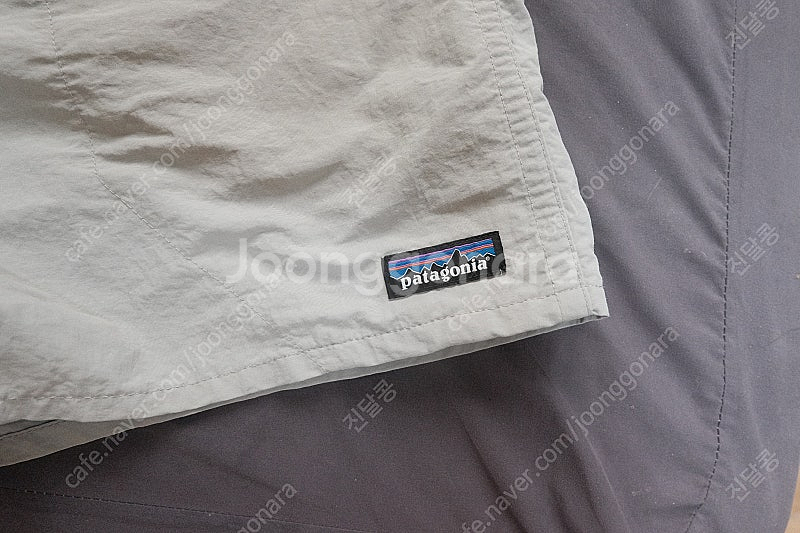 파타고니아 배기스 5인치 솔트 그레이 M 사이즈--1