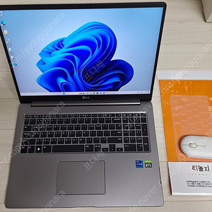 S급 12세대 RTX+i7(X16) 17인치2K 하이엔드 LG울트라기어 nvme1TB, 램32G, 정품 윈11(급매)