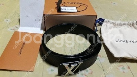 정품 LOUIS VUITTON 루이비통 벨트 M9346--7