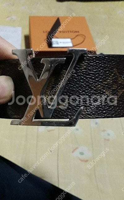 정품 LOUIS VUITTON 루이비통 벨트 M9346--8