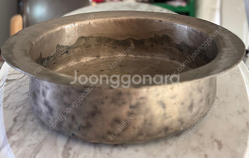 옛날 놋대야--2