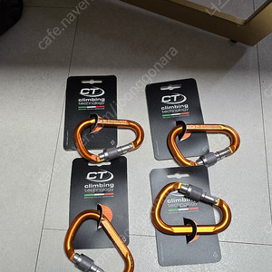 'Climbing Technology 등반용 카라비너 팝니다