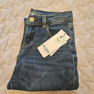 게스 데님 스트레이트 팬츠 7-9세 택달린 새제품 택포 2만원