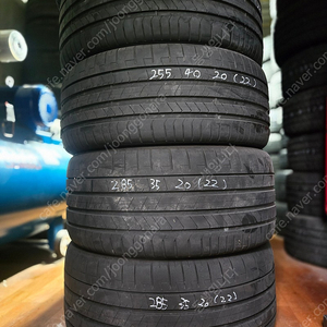 중고타이어 255/40r20 285/35r20 판매합니다. 피렐리 피제로 255 40 20 285 35 20