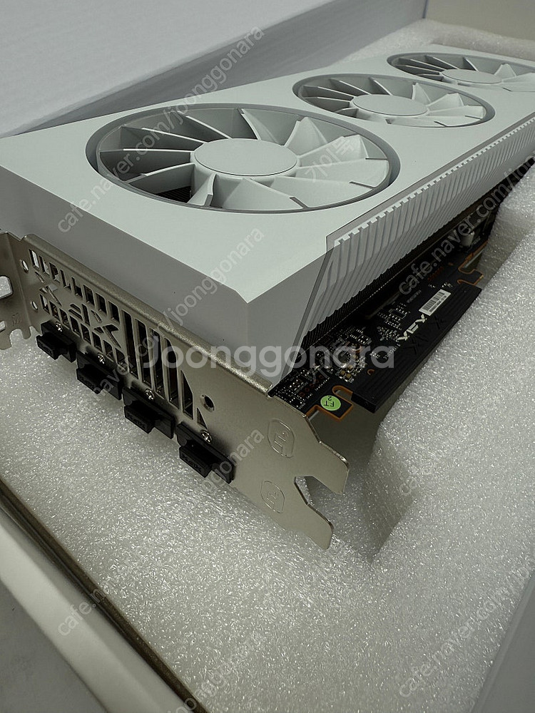 XFX 라데온 RX 7800 XT Magnetic Ai...--1