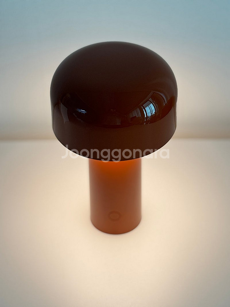 플로스 벨홉 램프 flos bellhop 레드 브릭 컬러--1