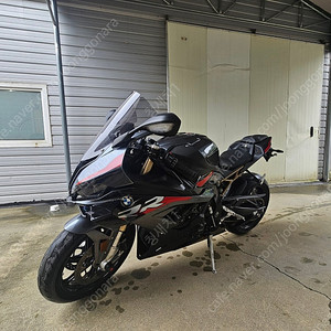 22년 BMW S1000RR 레이스팩 M체인 M단조휠 SC배기 구변 차량 팝니다.