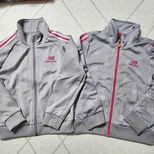 쌍둥이여아 뉴발란스 130사이즈 일괄