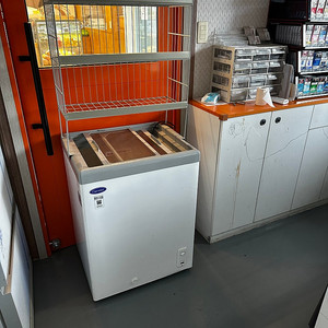 캐리어 업소 아이스크림 냉동고 슬라이드 냉동 얼음컵 무인 편의점 CSDH-D100WA 97L