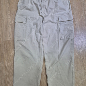 유니클로 카고바지 베이지M
