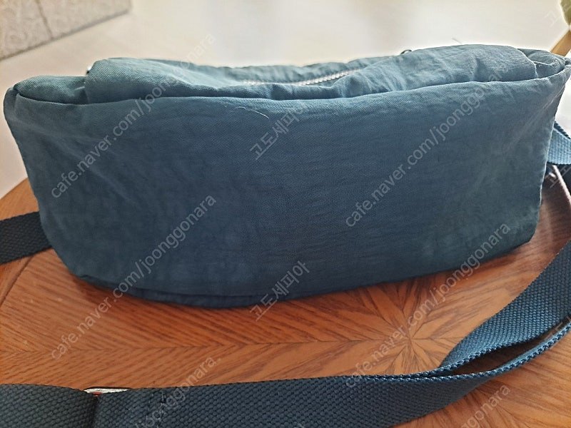 키플링백백+크로스가방 아주 싸게 정리--1