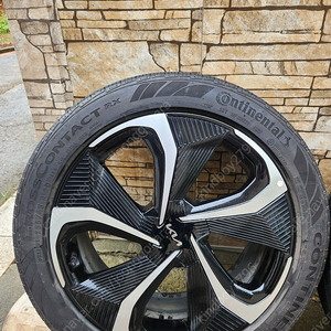 Ev6 gt라인 20인치순정휠타이어