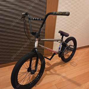 핀드밀스 풀커스텀 bmx 판매합니다.