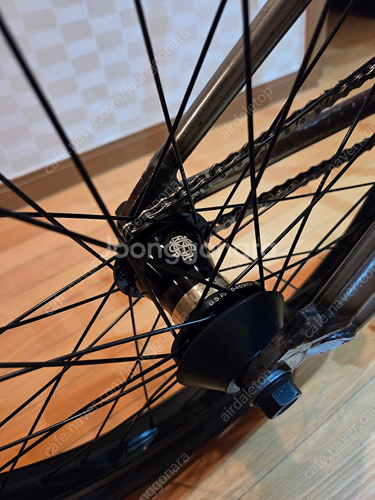 핀드밀스 풀커스텀 bmx 판매합니다.--4