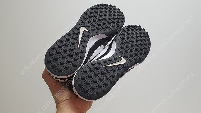 나이키 프리미어2 TF 270 / 아이다스 스피드포탈.1 FG 270 / 나이키 더프리미어2 FG 짐레드 285 이미지