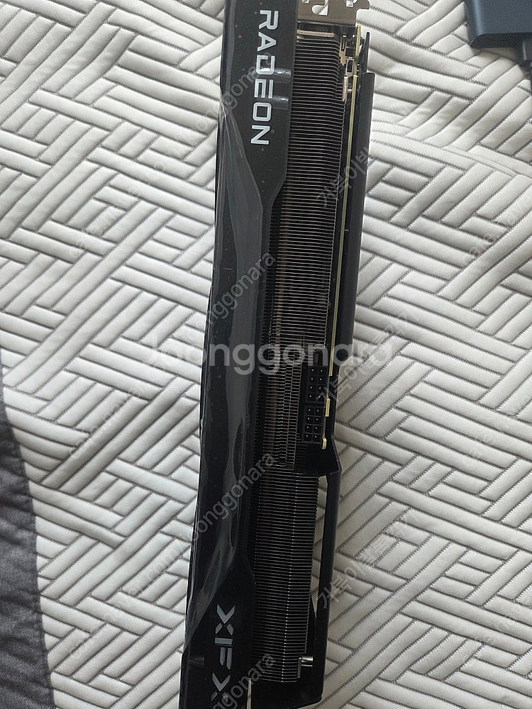 XFX RX 9070 SWIFT--1