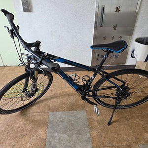 메리다 빅세븐800 17사이즈 팝니다