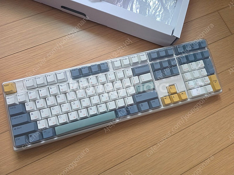 한성 무접점 키보드 35g 써피 GK898B 염료승화 EDITION SURFYY 8만원(택배비별도)--0