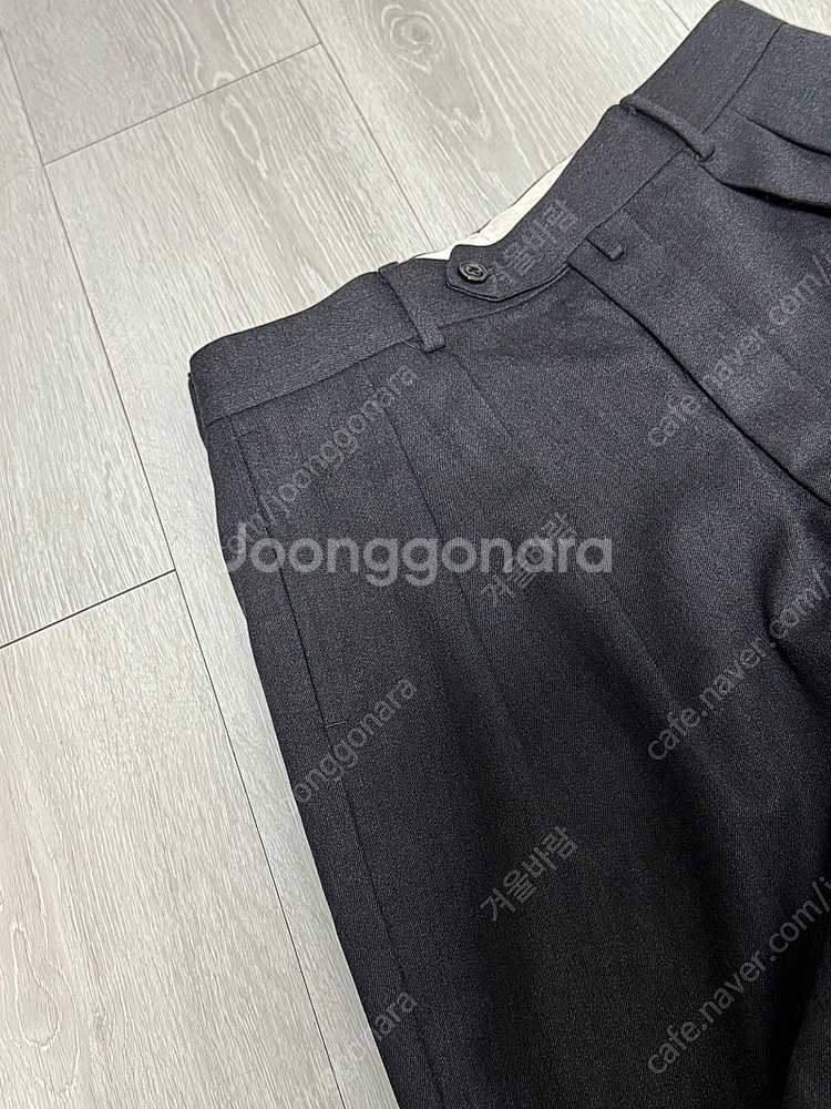 [판매] Neat tokyo 니트 도쿄 울 와이드 팬츠 차콜그레이 44사이즈--1