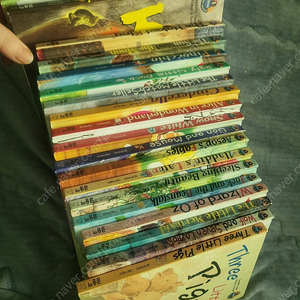 퍼스트 스토리북 . 글송이 명작 영어책 19권, 시디