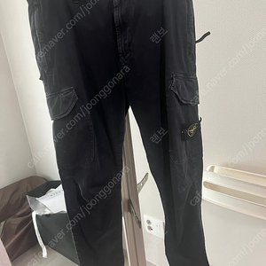 스톤아일랜드 카고 팬츠 블랙 판매합니다.