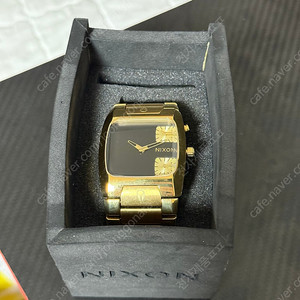 NIXON BANKS All Gold / Black