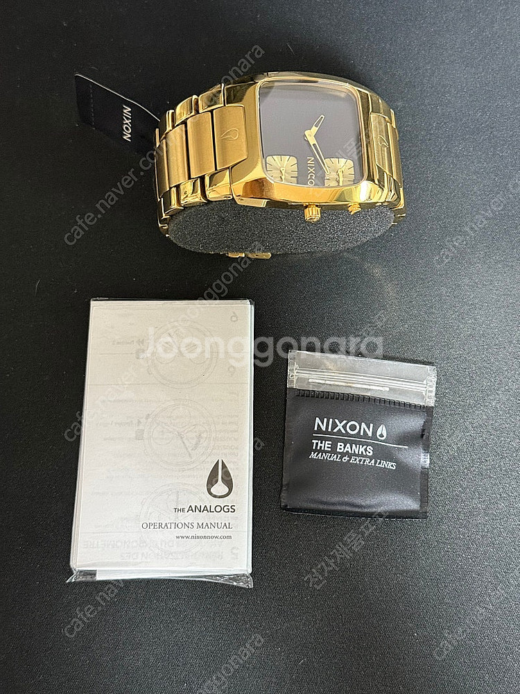 NIXON BANKS All Gold / Black--2