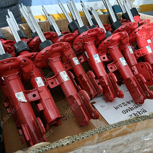 올뉴쏘렌토 더뉴쏘렌토UM 튜온 프런트쇼바 리어스프링 ,, 굿리치 브레이크 케이블 팔아요 아반떼AD LF소나타 올뉴K5 벨로스터JS