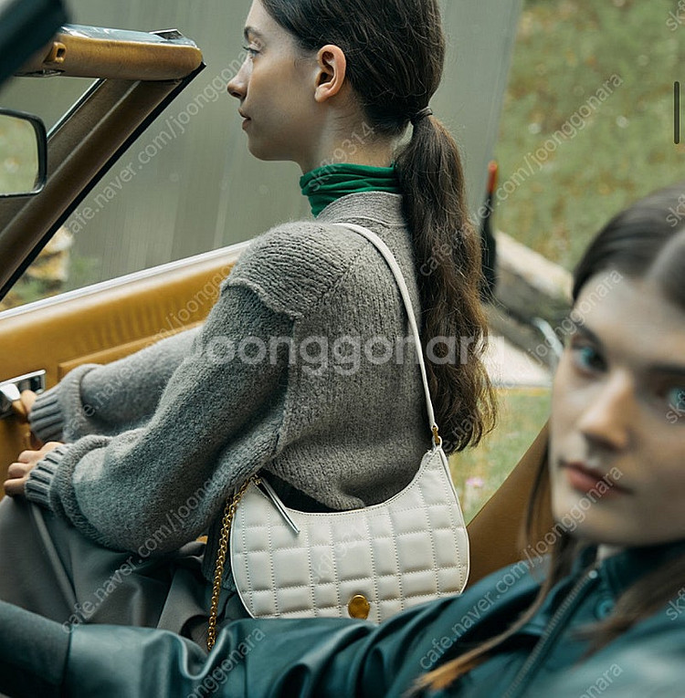 오스트카카 크누트 호보 퀄팅 아이보리백 미니--1