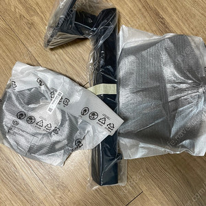 삼성 오디세이 G5 모니터 스탠드