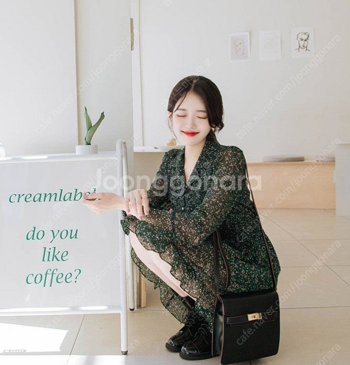 아뜨랑스 딥그린 플라워패턴 원피스--3