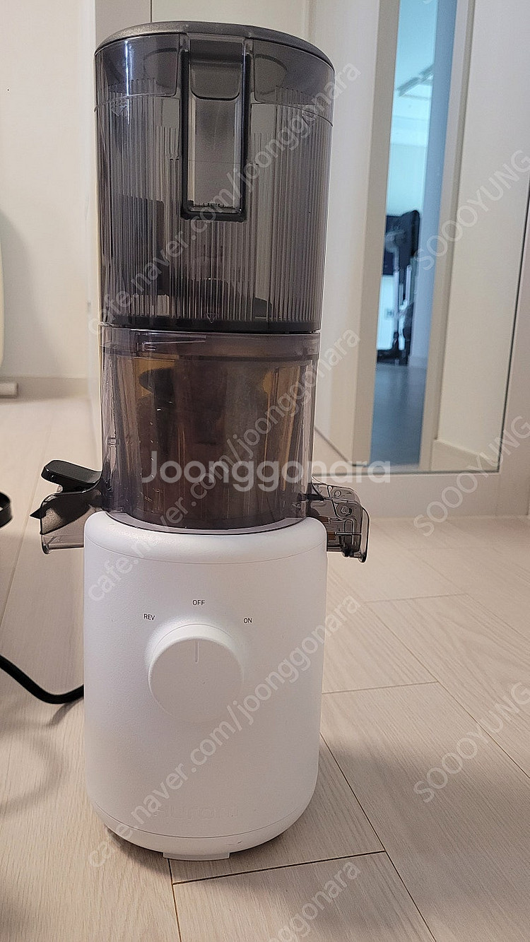 휴롬 착즙기 H310A 화이트 (상태 최상)--5