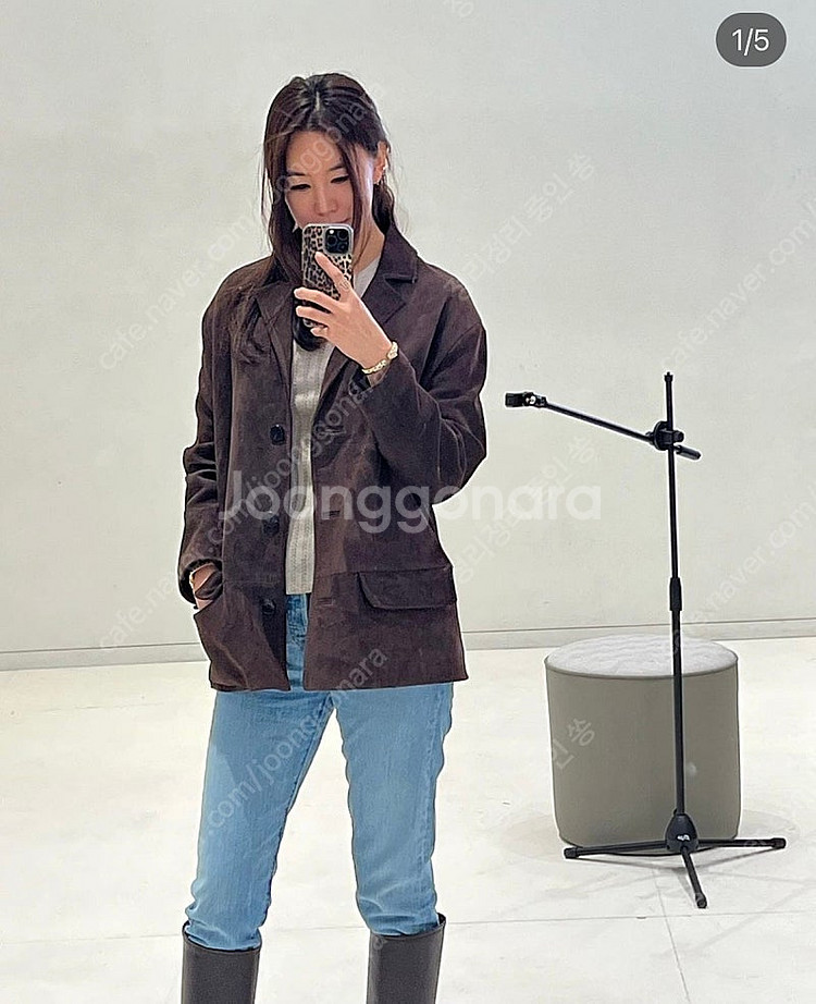 소윰 초콜렛 컬러 스웨이드 자켓 미디움--3