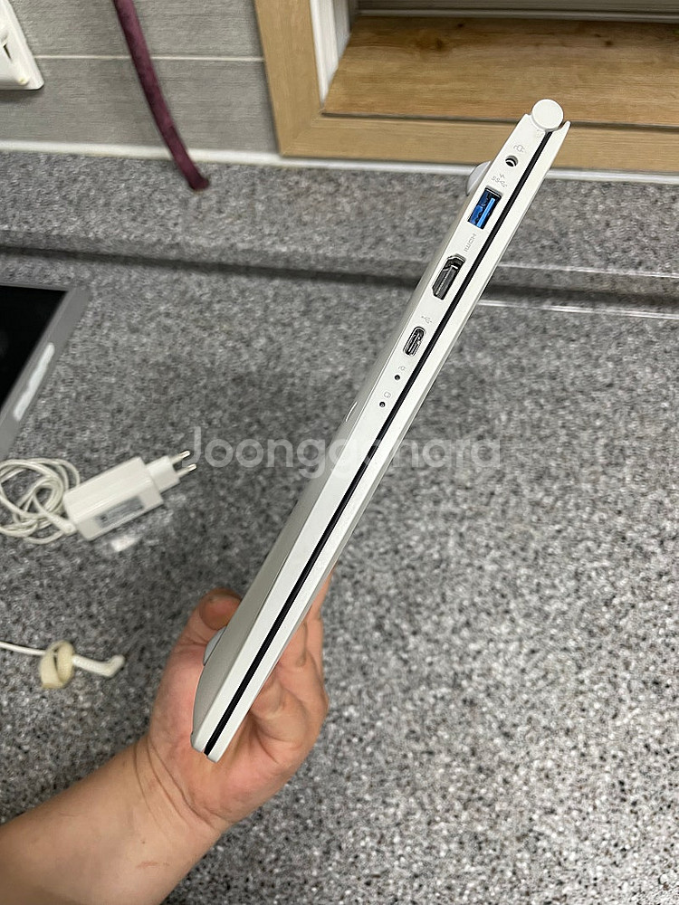 LG 그램 14인치 노트북--9