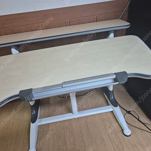 니스툴그로우 높이조절책상