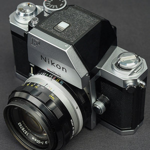 [판매] 니콘 Nikon F FTn 아폴로형 실버 (단종 직전 후기형 수집용) + mf 50mm f1.4 해바라기 렌즈