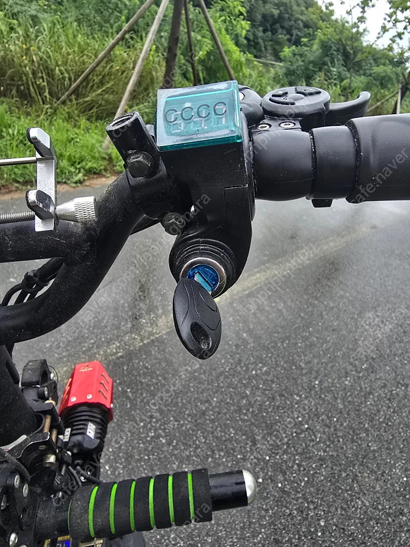 미니모터스 뉴 듀얼트론 전동 킥보드 h29e