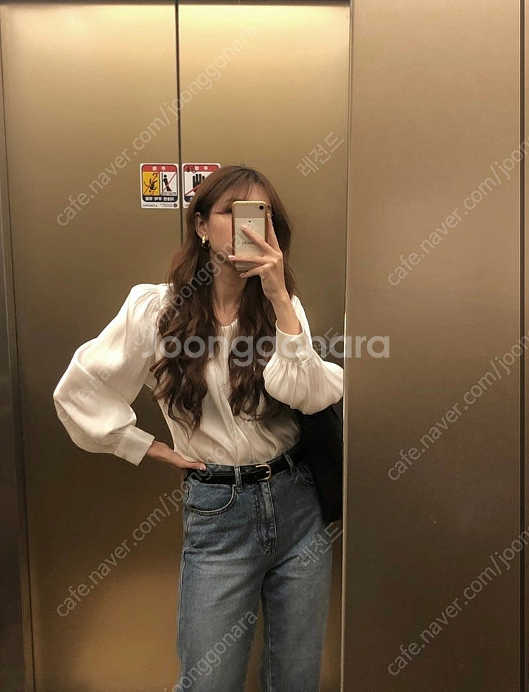 아카이브제이투유 르네 새틴 블라우스--0