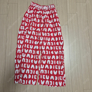 젤리멜로 바지 12~13세 150cm 판매합니다.