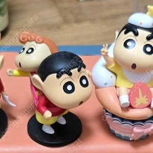 짱구 피규어 판매해요
