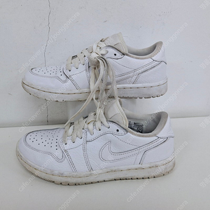 나이키 조던1 로우 골프 트리플화이트 235 DD9315-101