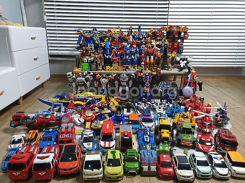 또봇 다이노코어 미니특공대 파워레인저 가면라이더 타오르지마 지오메카 토미카 등 변신로봇--0