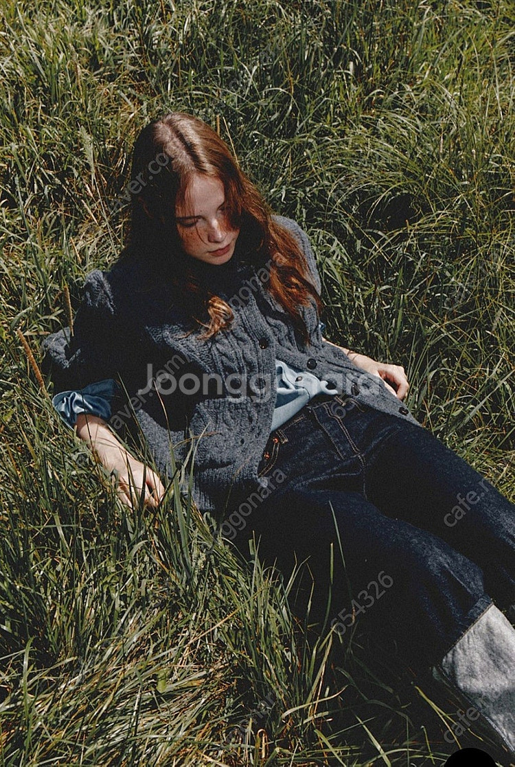 [새 제품]더 라이 케이블 라운드 가디건(차콜)--1