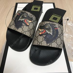 구찌 슈프림 울프 슬리퍼 새상품 250
