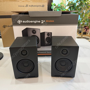 오디오엔진 A2+ Wireless 블랙 팝니다 (거치대, 거치봉 세트 포함)