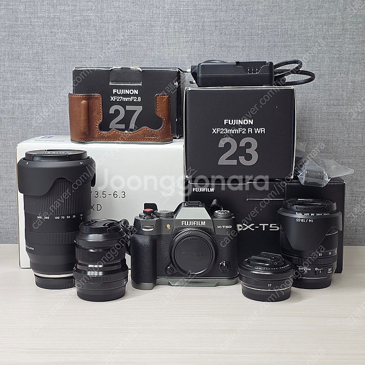 x-t50, 27mm f2.8, 23mm f2, 18-55 f2.8-4, 18-300 f3.5-6.3--0