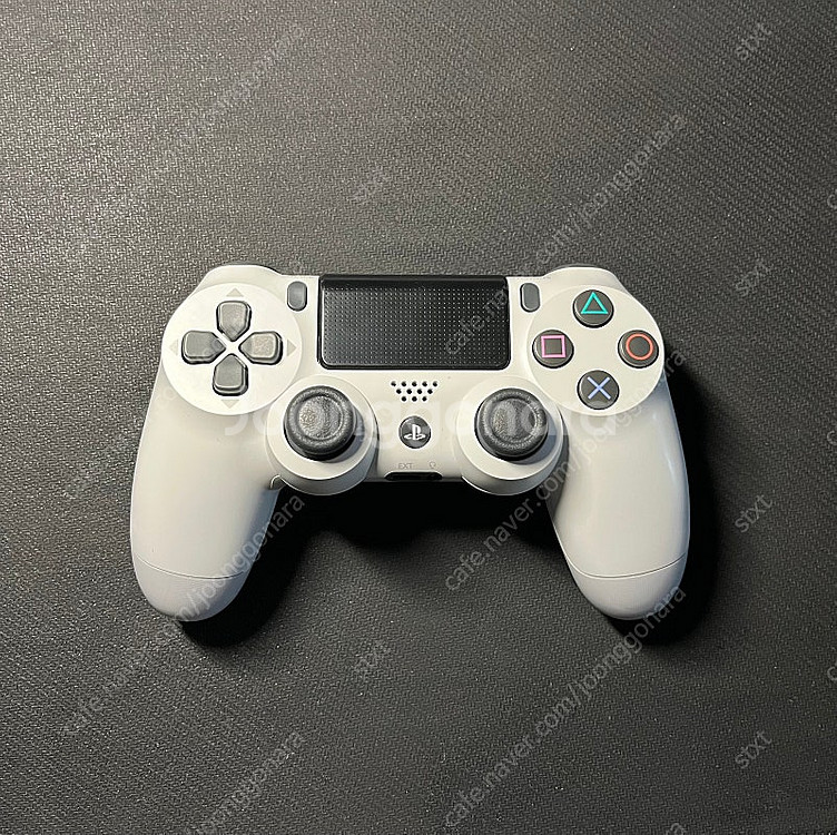 ps4 듀얼쇼크 4 해외판 게임패드 새상품--1