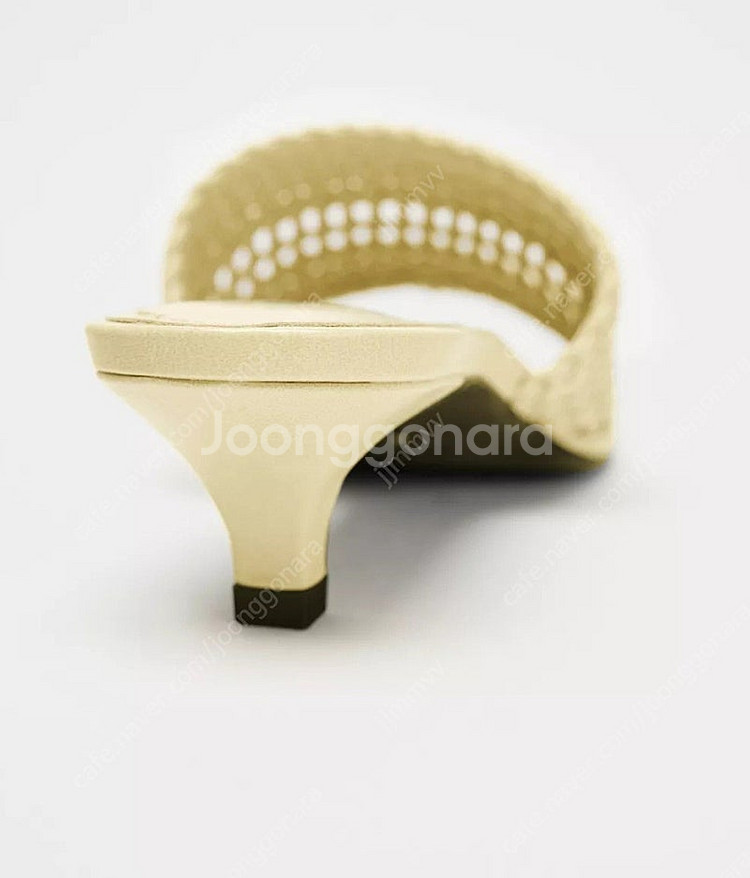 인플루언서 추천템 품절대란 자라 꼬임 탑 뮬 235 꼬임 키튼 힐 뮬--8