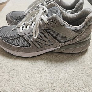 뉴발란스 990V5 275